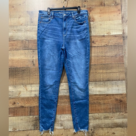 American Eagle Cozy Next Level Stretch Super High Rise Jegging Size 16 Long - Picture 1 of 5